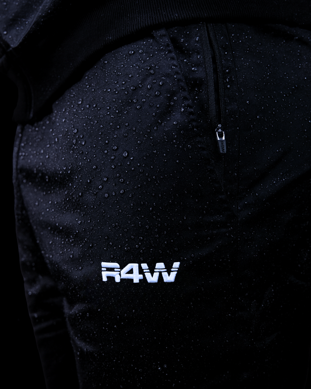 R4W HYDROTECH TRACKPANTS BLACK