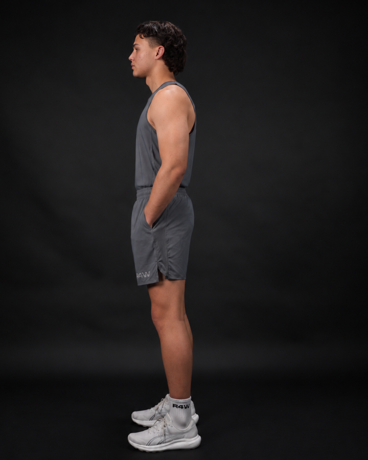 R4W ESSENTIALS SHORTS SLATE GREY