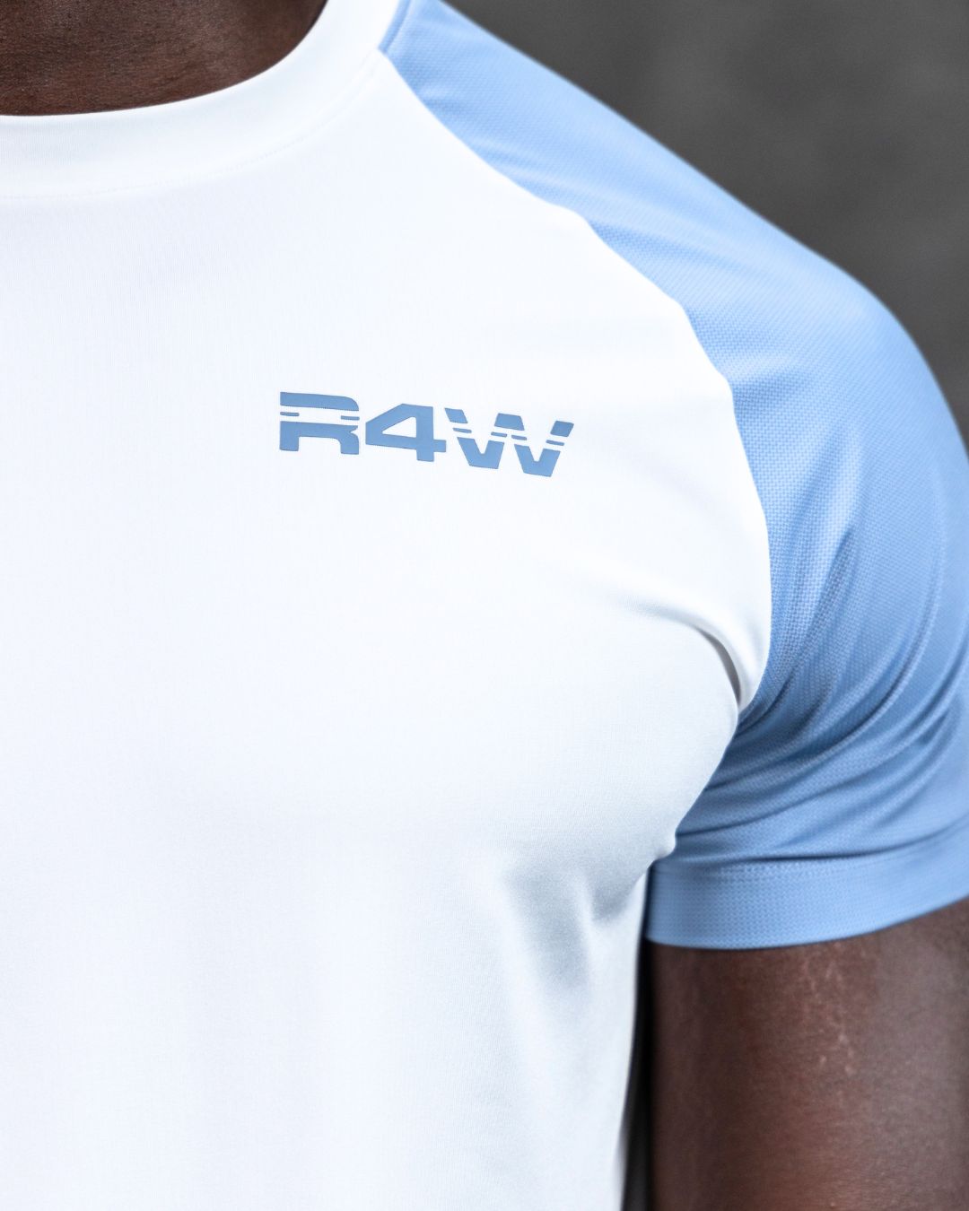 R4W HYBRID TEE WHITE/LIGHT BLUE