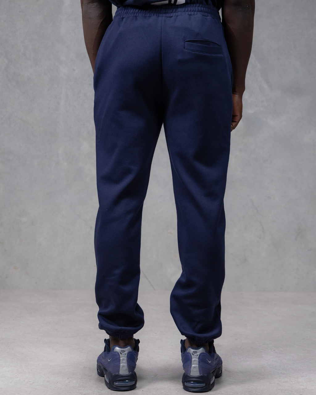 R4W FLEECE TRACKPANTS NAVY BLUE