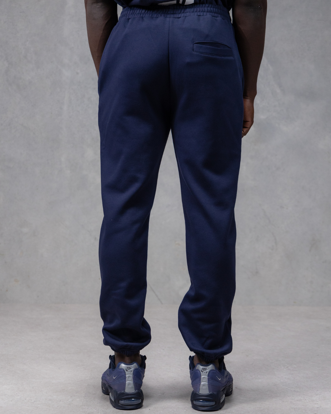 R4W FLEECE TRACKPANTS NAVY BLUE