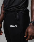 R4W TECH FLEECE TRACKPANTS BLACK