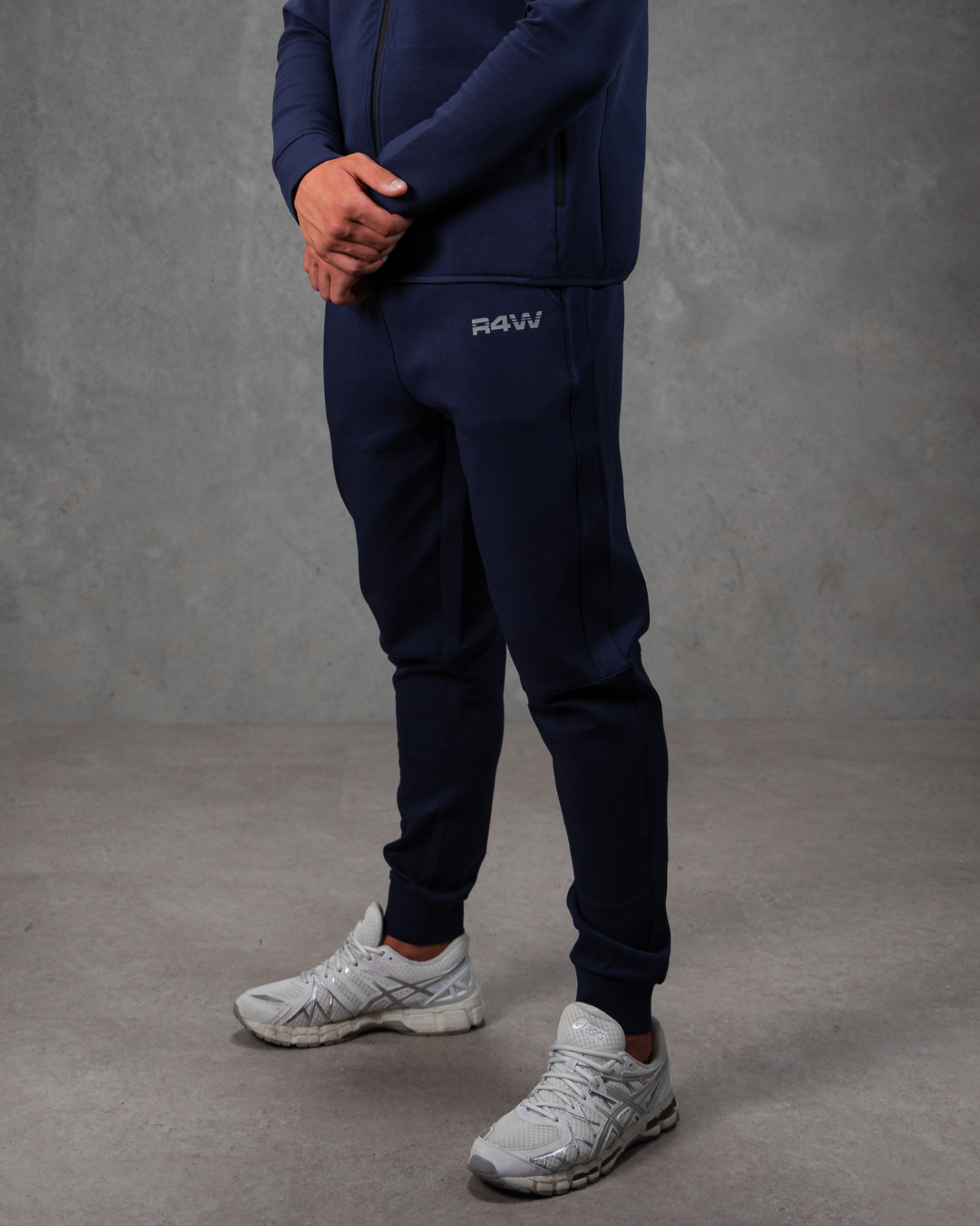 R4W TECH FLEECE TRACKPANTS NAVY BLUE