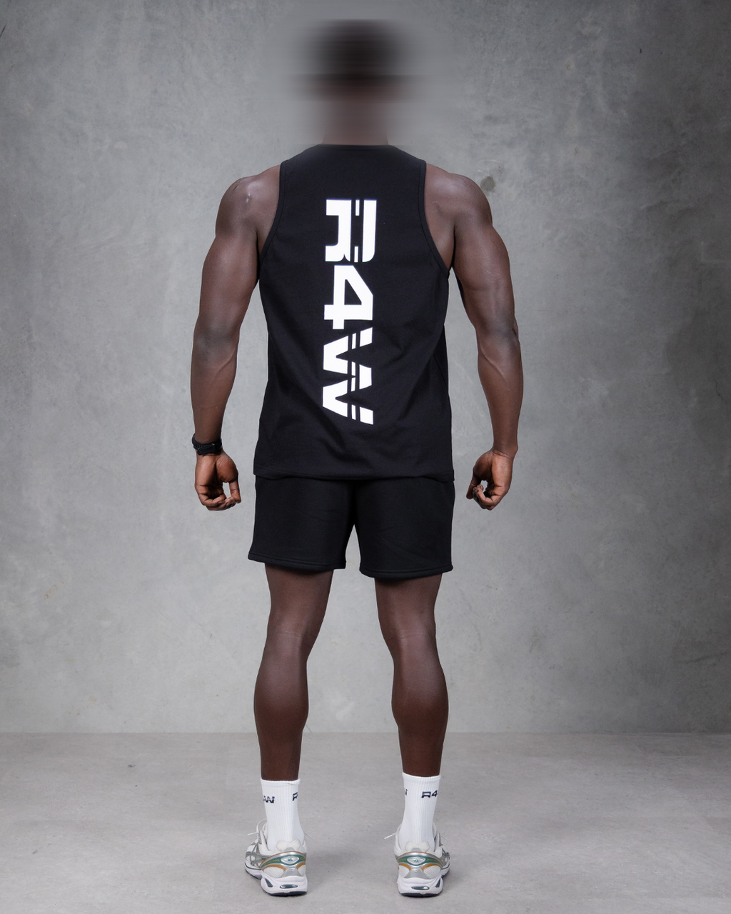 R4W SINGLET BLACK