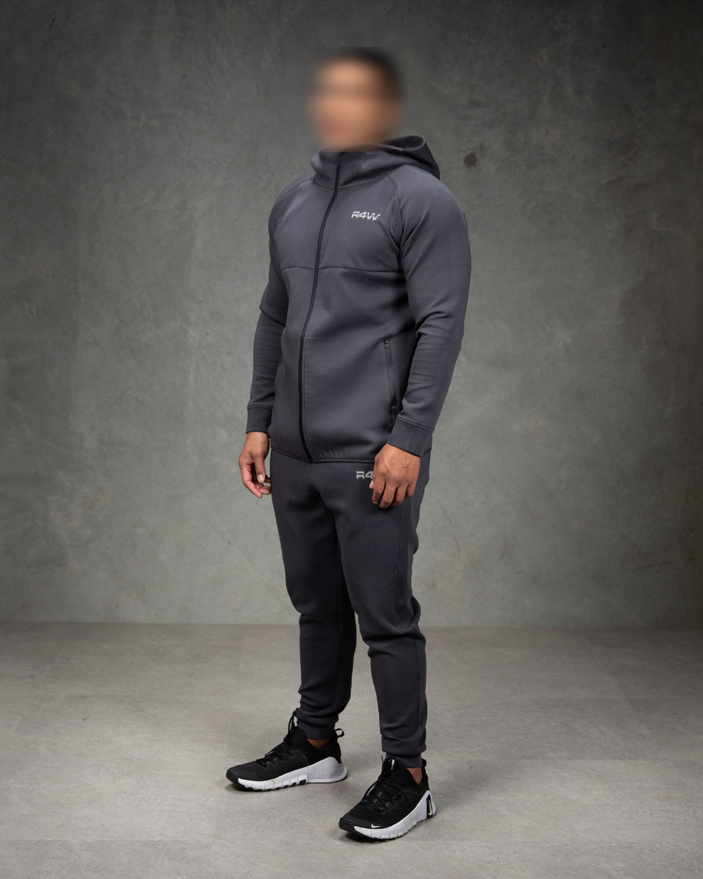 R4W TECH FLEECE TRACKPANTS CHARCOAL