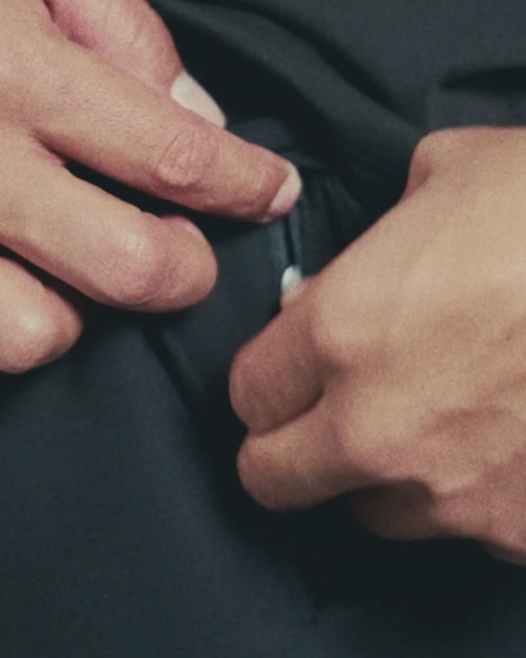 R4W FLEECE SHORTS OUTLINE BLACK