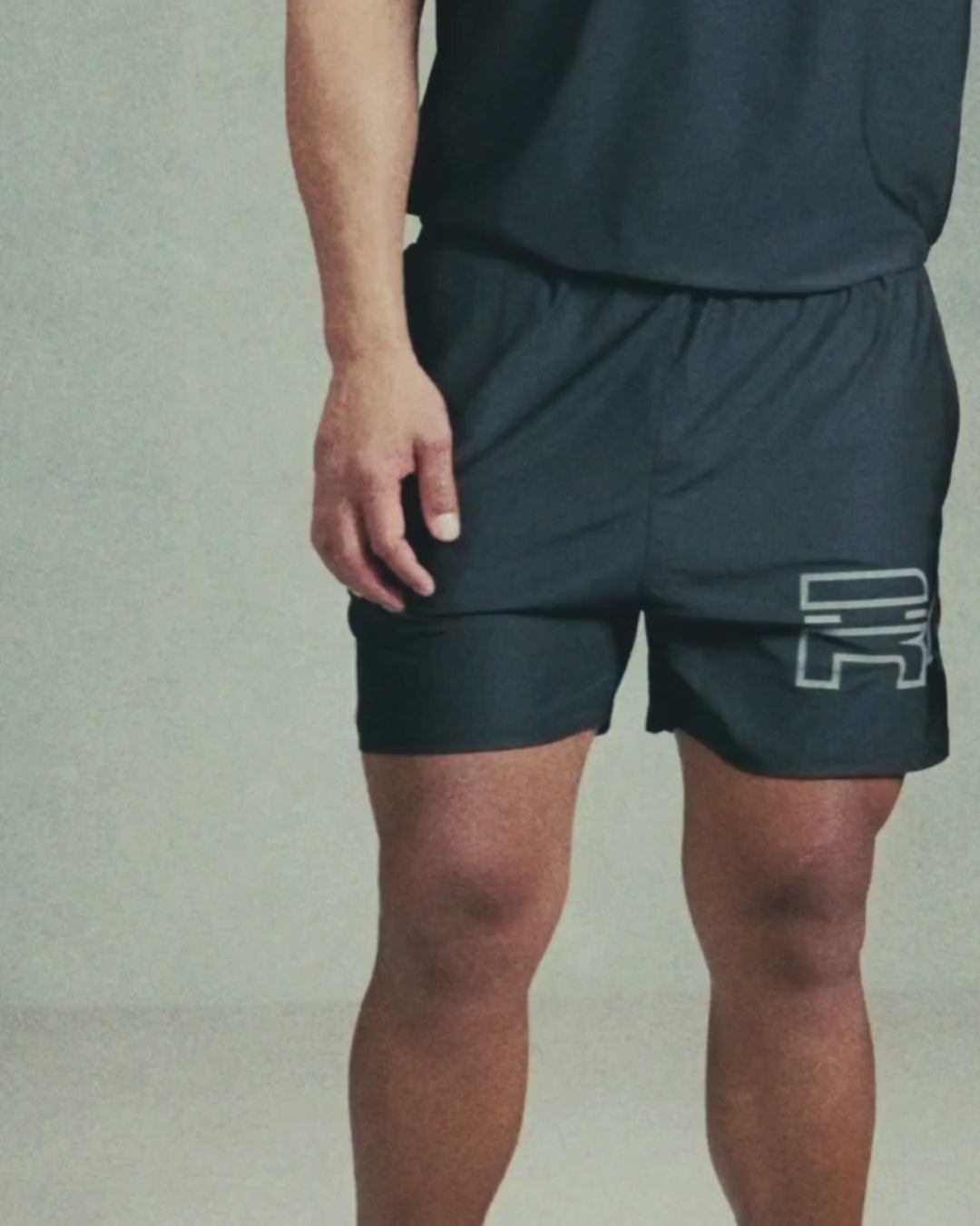 R4W PRO FLEX SHORTS OUTLINE BLACK